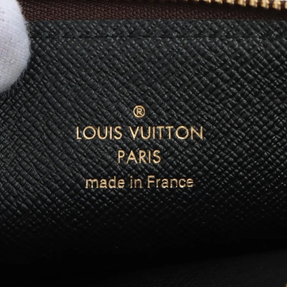 Louis Vuitton Reverse Monogram Giant Trio Pouch M68756 - Picture 8 of 9